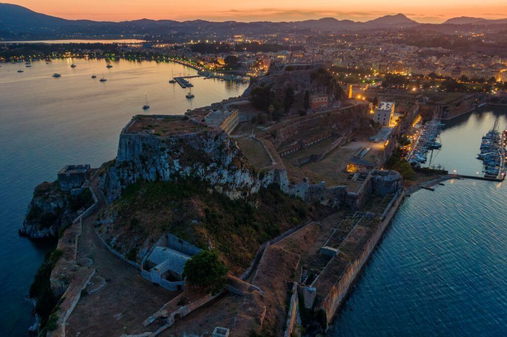 corfu-old-town corfu-old-town